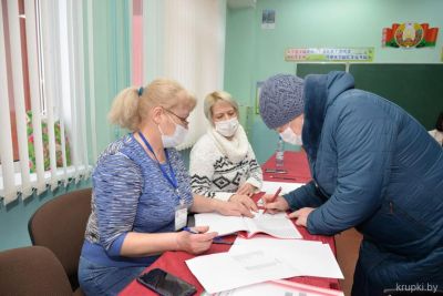 На участок № 19 приходят активно и с хорошим настроением