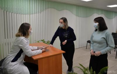 Бустерная вакцинация формирует более высокий уровень защиты