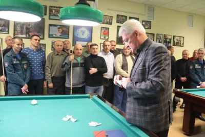 Команда спасателей Крупского района – победитель зональных соревнований областного турнира по бильярду