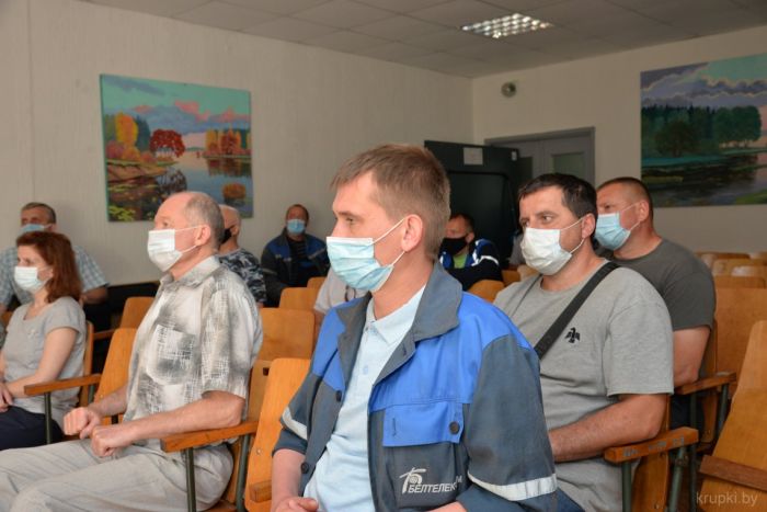 В Крупском районе продолжается массовая вакцинация против коронавирусной инфекции