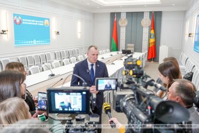 Лукашенко заслушал доклад по Могилевской области