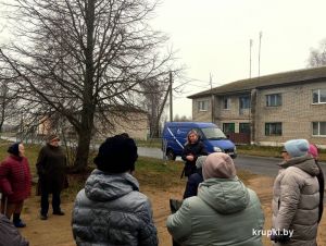 С жителями аг. Замки провел встречу заместитель председателя райисполкома