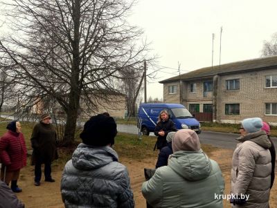 С жителями аг. Замки провел встречу заместитель председателя райисполкома