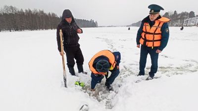 Крупские спасатели проводят рейды по местам рыбной ловли