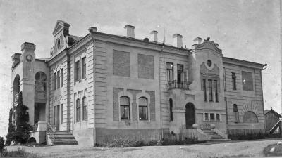 Жыццё Свяцкіх у Крупках ахутана цэлым шэрагам легенд