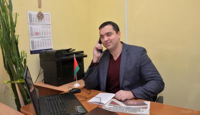 В Крупках продолжает работать общественная приемная