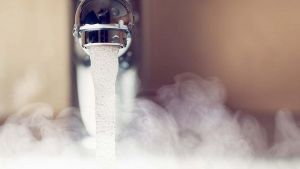 Жилтеплострой информирует о проблемах с горячим водоснабжением по ул. Полевая, Московская и Новая