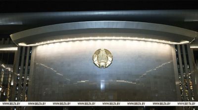 Лукашенко передал подарки Трампу и его супруге Мелании