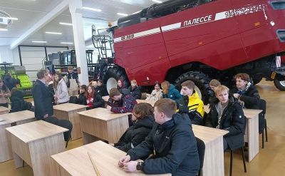 Крупские школьники посетили сельскохозяйственную академию
