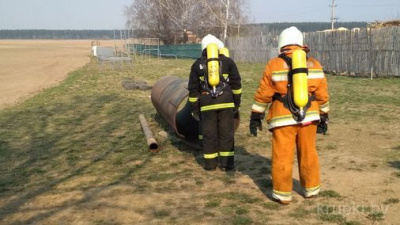 Крупские спасатели постоянно проводят тренировки по боевой подготовке