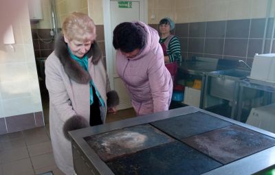 На Крупщине провели мониторинг готовности пищеблоков пунктов питания сельхозорганизаций района