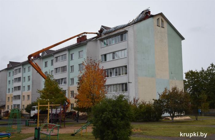 В Крупках оперативно приступили к устранению последствий непогоды