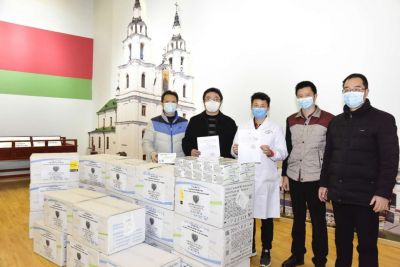 Минская область отправила в Чунцин медицинские маски