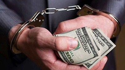 Как разграничить подарок и взятку? Спросили у специалиста