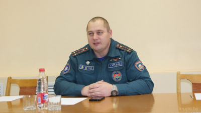 Начальник Крупского РОЧС встретился с жителями деревни Старая Слобода и агрогородка Ухвала