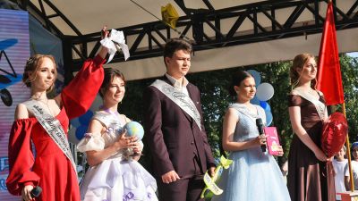 142 выпускника Крупщина отправила во взрослую жизнь (фото)