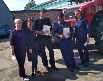 В Крупском районе чествуют лучших на косовице