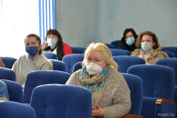 В Крупской детской школе искусств прошел открытый диалог