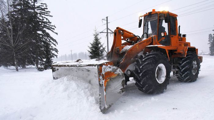 Коммунальные и дорожные службы работают в усиленном режиме из-за непогоды