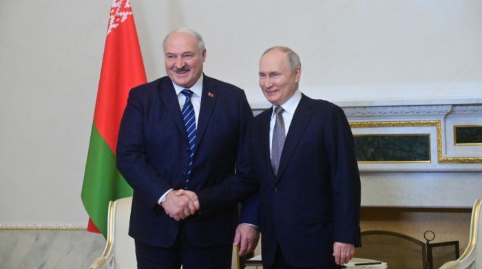 Лукашенко о переговорах с Путиным: мы очень серьезно погрузились в экономику и вопросы военно-промышленных комплексов