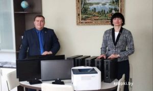 ЦБУ № 610 ОАО «АСБ Беларусбанк» передал компьютерную технику учреждениям образования