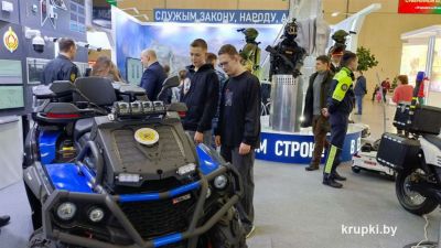 Учащиеся средней школы № 3 посетили выставку достижений современной Беларуси "Моя Беларусь"