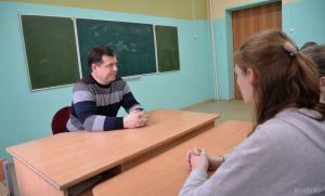 Предприниматель Сергей Щавровский встретился со старшеклассниками средней школы поселка Крупский