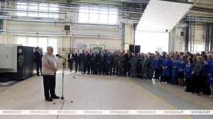 Лукашенко: государство будет помогать в строительстве жилья там, где создаются новые производства