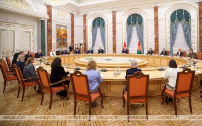 Лукашенко: на конкретные научные дела в Беларуси всегда найдут и деньги, и время