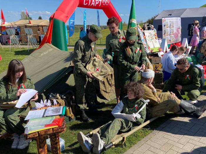 На Кургане Славы развернулась выставочная экспозиция, посвящённая Дню Победы