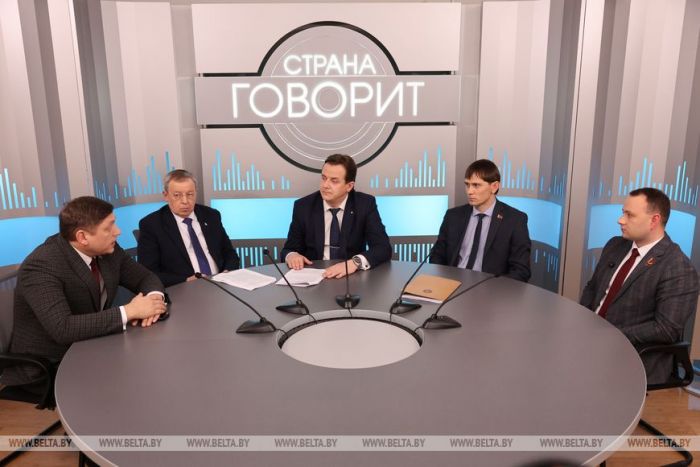 "У нас есть конкретный план обороны на пять лет". Военный эксперт об обсуждении нацбезопасности на ВНС