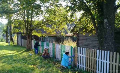 Работнікі Хацюхоўскага сельскага выканаўчага камітэта належным чынам папрацавалі падчас месячніка