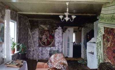 В д. Малое Хотюхово горел дом. Причина – курение