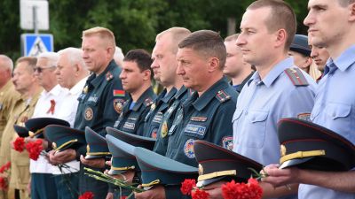 85 лет назад началась Великая Отечественная война: в Крупках у памятного камня состоялся митинг