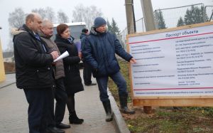 Мобильная группа по соблюдению законодательства об охране труда посетила строительный объект на улице Новой