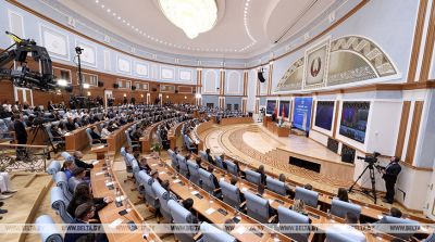 Открытый урок Александр Лукашенко начал с сельского хозяйства и промышленности