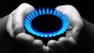 Поздравление председателя Крупского райисполкома с Днем работников нефтяной, газовой и топливной промышленности