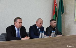 Из первых уст: в Крупском лесхозе прошел Единый день информирования