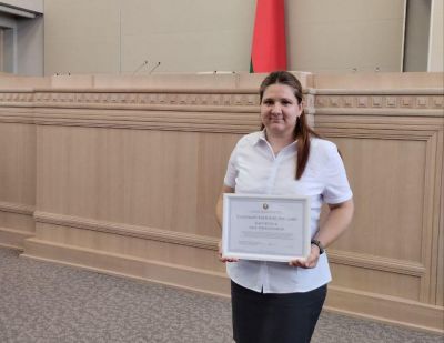 Крупчанке Алле Карпейчик вручили Благодарственное письмо