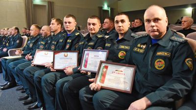 В Крупках состоялось торжественное мероприятие, приуроченное к Дню спасателя