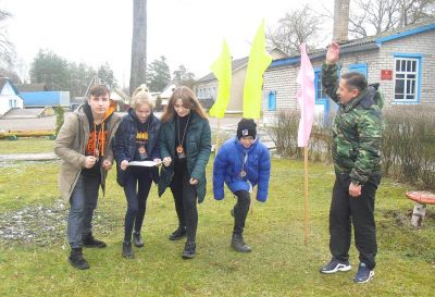 В походах и экскурсиях крупские ребята сплачиваются и проявляют свои лучшие качества
