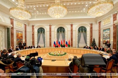 Путин: Беларусь и Россия идут на рекорд в объеме товарооборота и приблизились к $40 млрд