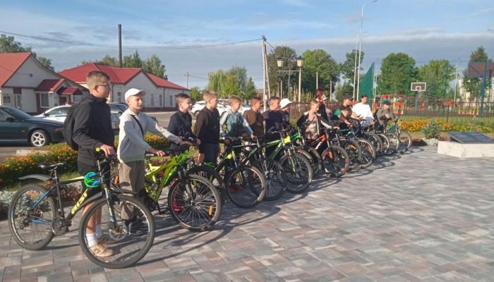 Крупские школьники приняли участие в патриотическом велопробеге