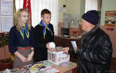 Крупские спасатели в день выборов организовали обучающие площадки на избирательном участке
