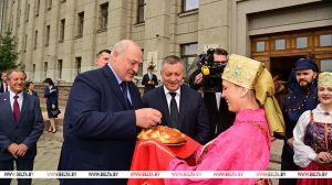 Лукашенко провел встречу с губернатором Иркутской области