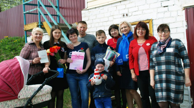 В Крупском районе продолжается акция «Самое гордое имя на свете – родители»