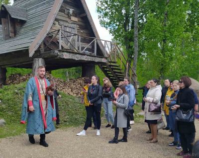 Парк-музей интерактивной истории пригласил крупских аграриев в мир средневековья