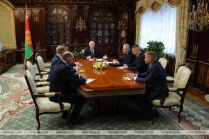Лукашенко подверг критике систему подсчета баллов на ЦЭ