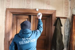 Крупский РОЧС провел очередные рейды в жилищном фонде в г.п. Холопеничи и Бобрском сельсовете