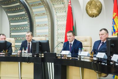 Итоги социально-экономического развития за 2019 год подвели на заседании Минского облисполкома (фото)